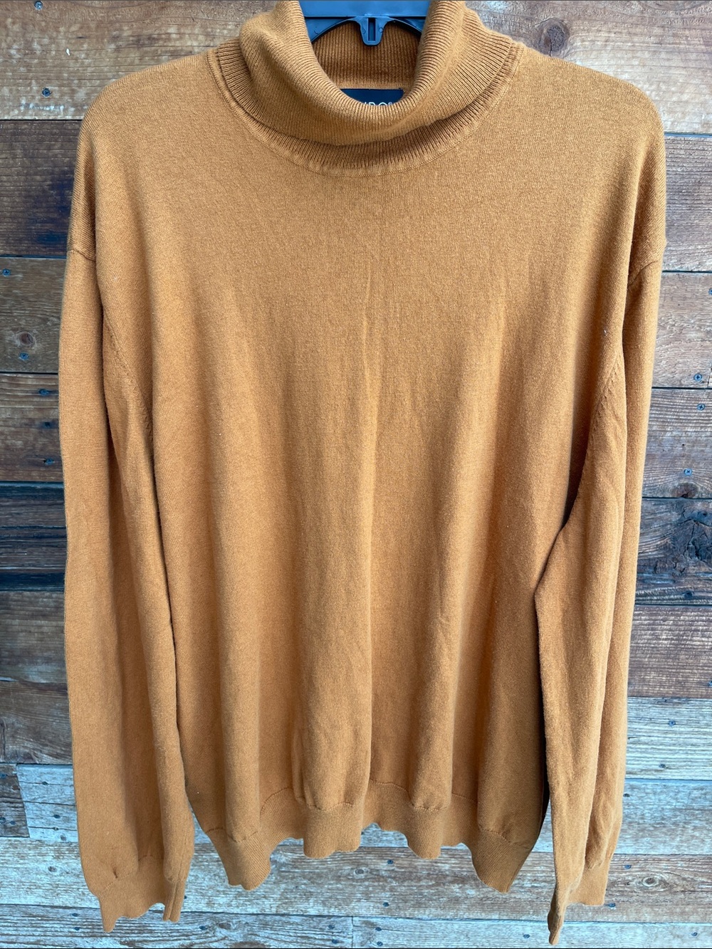 Ashro Men's Camel/Tan Turtleneck Sweater